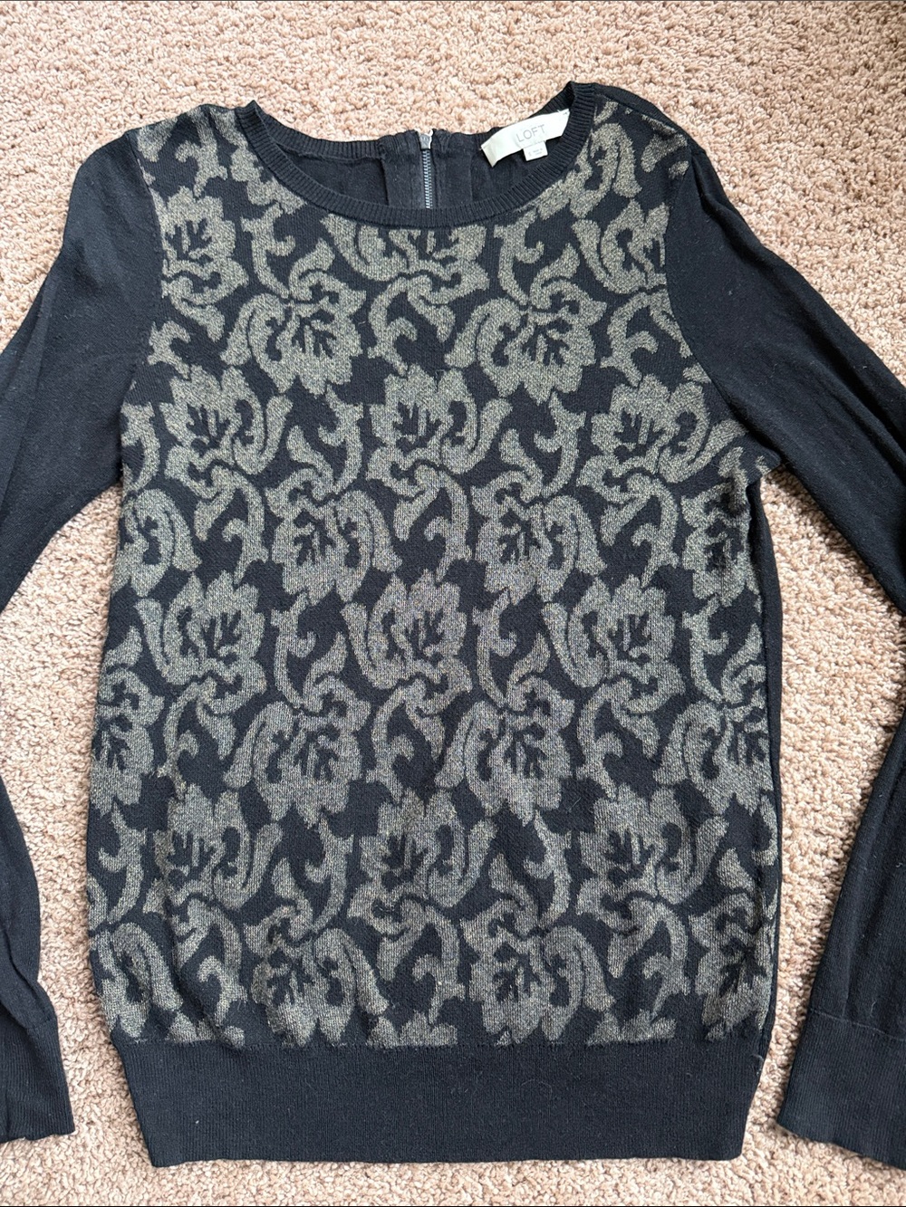 LOFT Black Crewneck Sweater with Gray Floral Jacquard Size S
